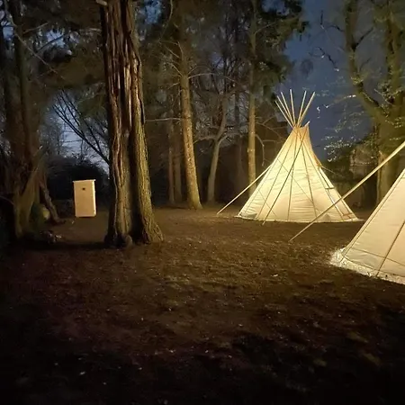 Chateau Moravany - Apartmany, Teepee A Wellness Holiday park