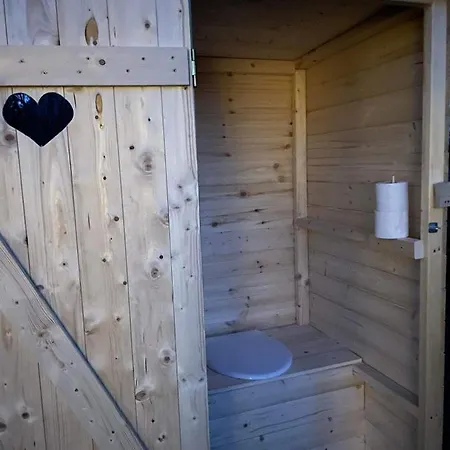 Hotel Chateau Moravany - Apartmany, Teepee A Wellness