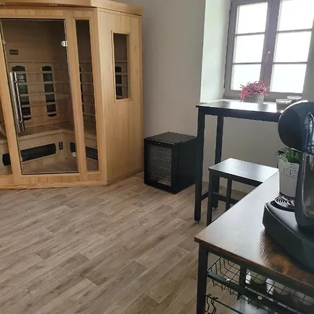 Chateau Moravany - Apartmany, Teepee A Wellness Holiday park *