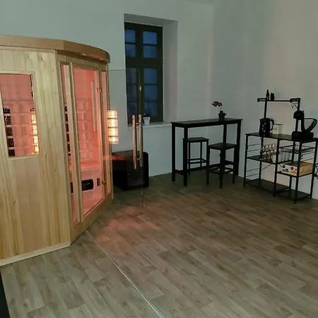 Chateau Moravany - Apartmany, Teepee A Wellness