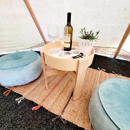 Chateau Moravany - Apartmany, Teepee A Wellness