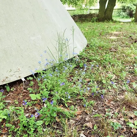 Chateau Moravany - Apartmany, Teepee A Wellness