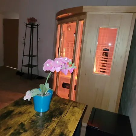 Chateau Moravany - Apartmany, Teepee A Wellness * Ronov Nad Doubravou